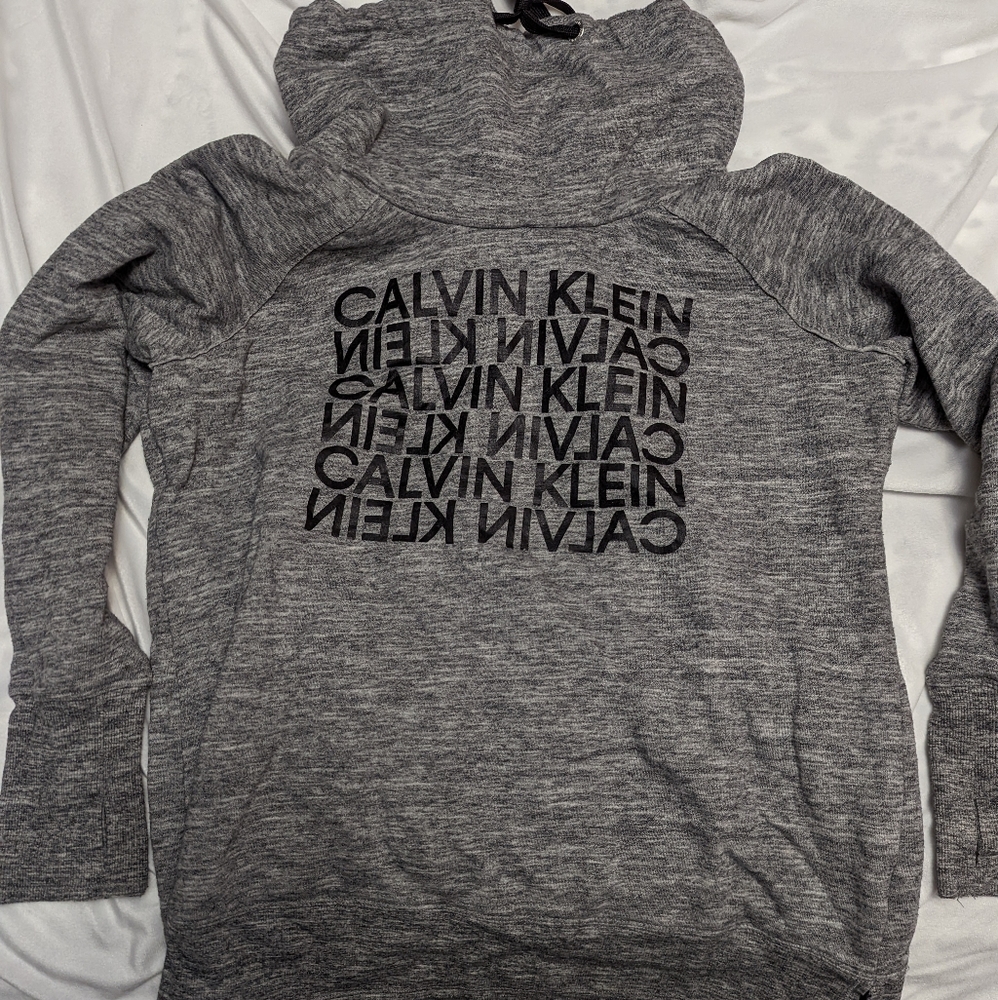 Calvin Klein swearshirt